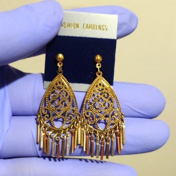 Gold Filigree Teardrop Fringe Earrings – Triple-Tone Dangle Statement Jewelry - Picture 2 of 4